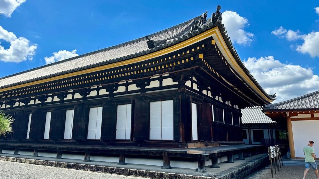 Sanjusangen-do Temple